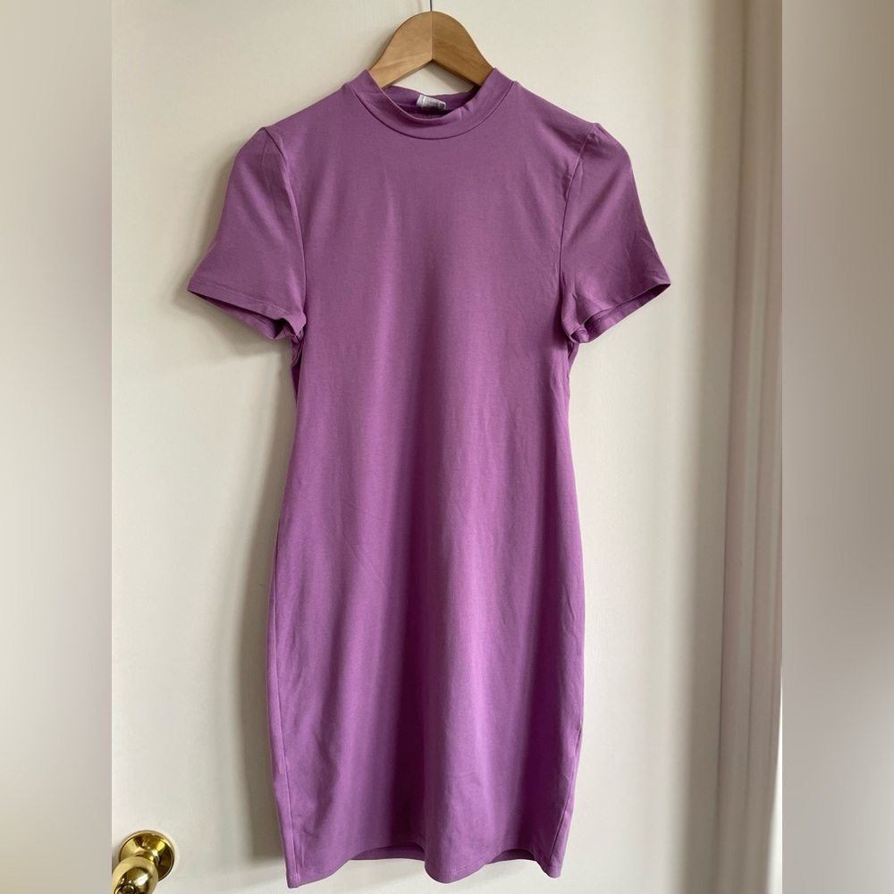 Mauve / purple T-shirt dress